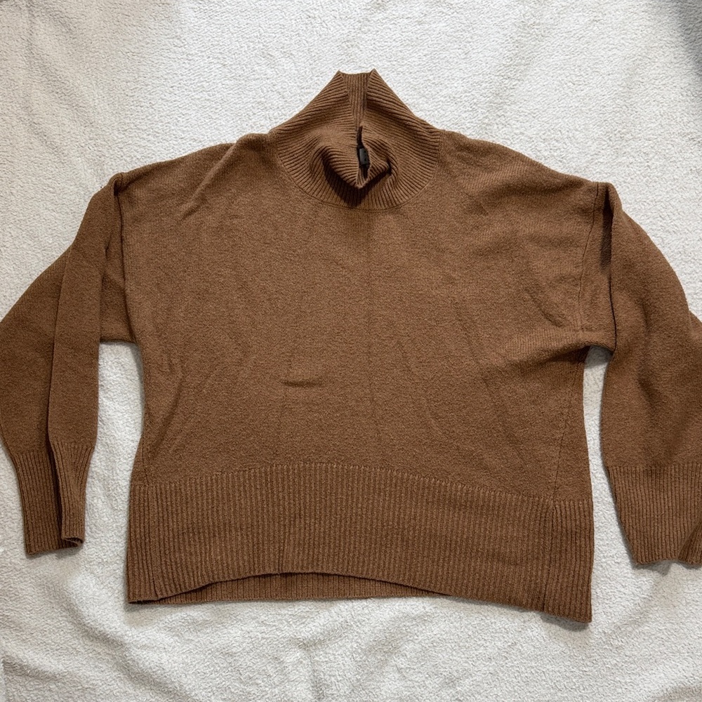 Brown Turtleneck Sweater - Women’s XL
